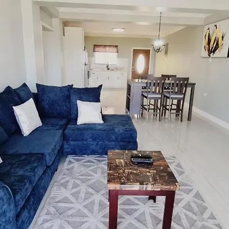 Montego Bay Ocean View Poolside Apt